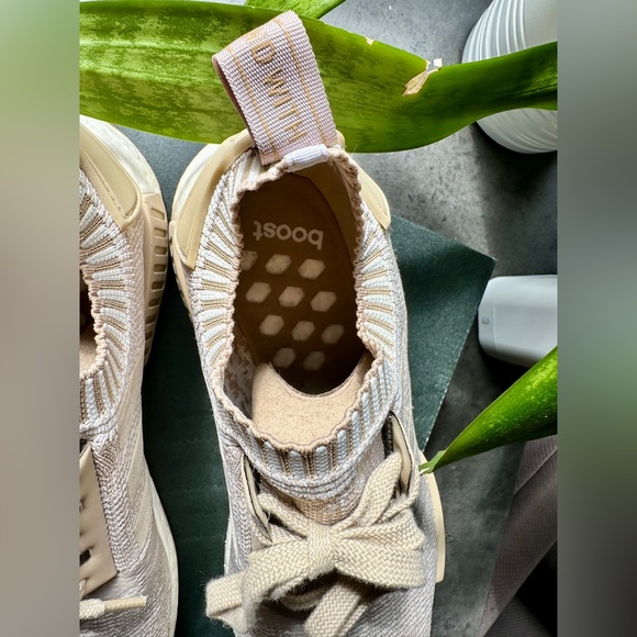 Adidas Boost Original NMD R1 PK PrimeKnit shoes - Picture 3 of 12